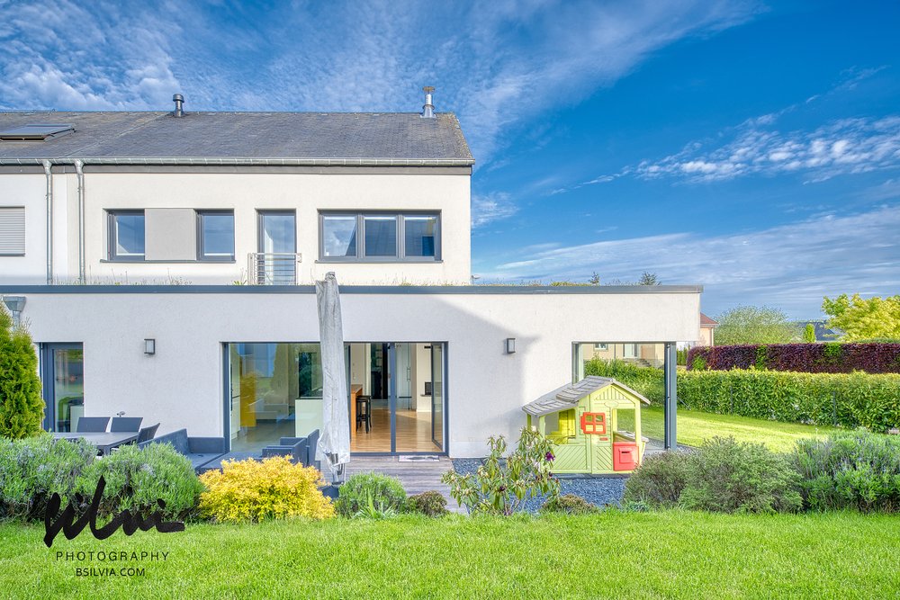 Real Estate, Medium Photo Pack