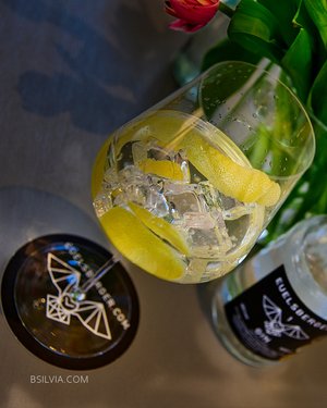 Social Networks, Basic Photo Pack (50 photos, 3 months posting on the platform chosen by the client)