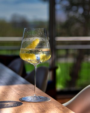 Social Networks, Basic Photo Pack (50 photos, 3 months posting on the platform chosen by the client)