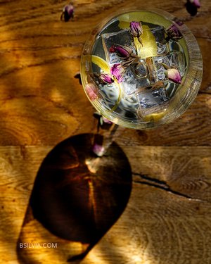 Social Networks, Basic Photo Pack (50 photos, 3 months posting on the platform chosen by the client)