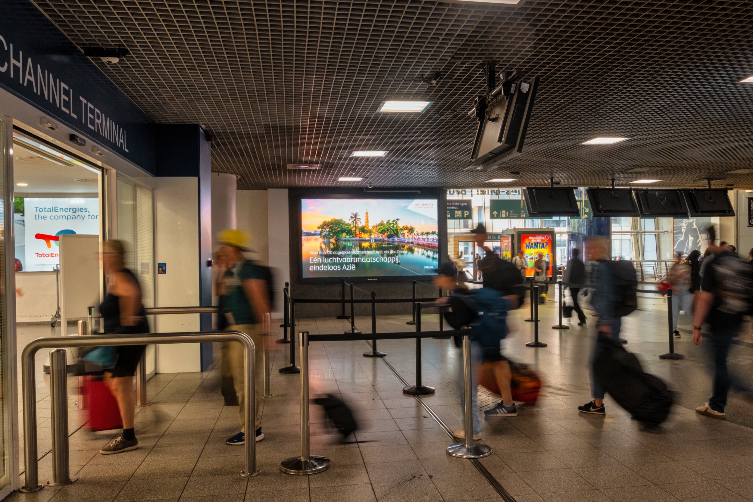 Outdoor Advertising Photography