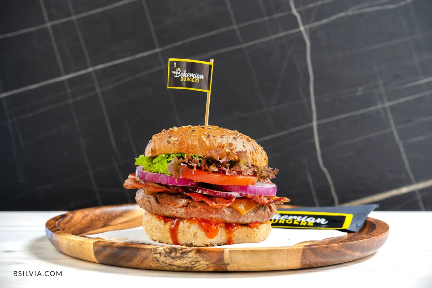 Tamron 35-150mm burger Lightroom edit food photography test